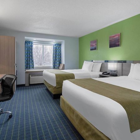 Microtel Inn By Wyndham Lake Norman Cornelius Exterior foto
