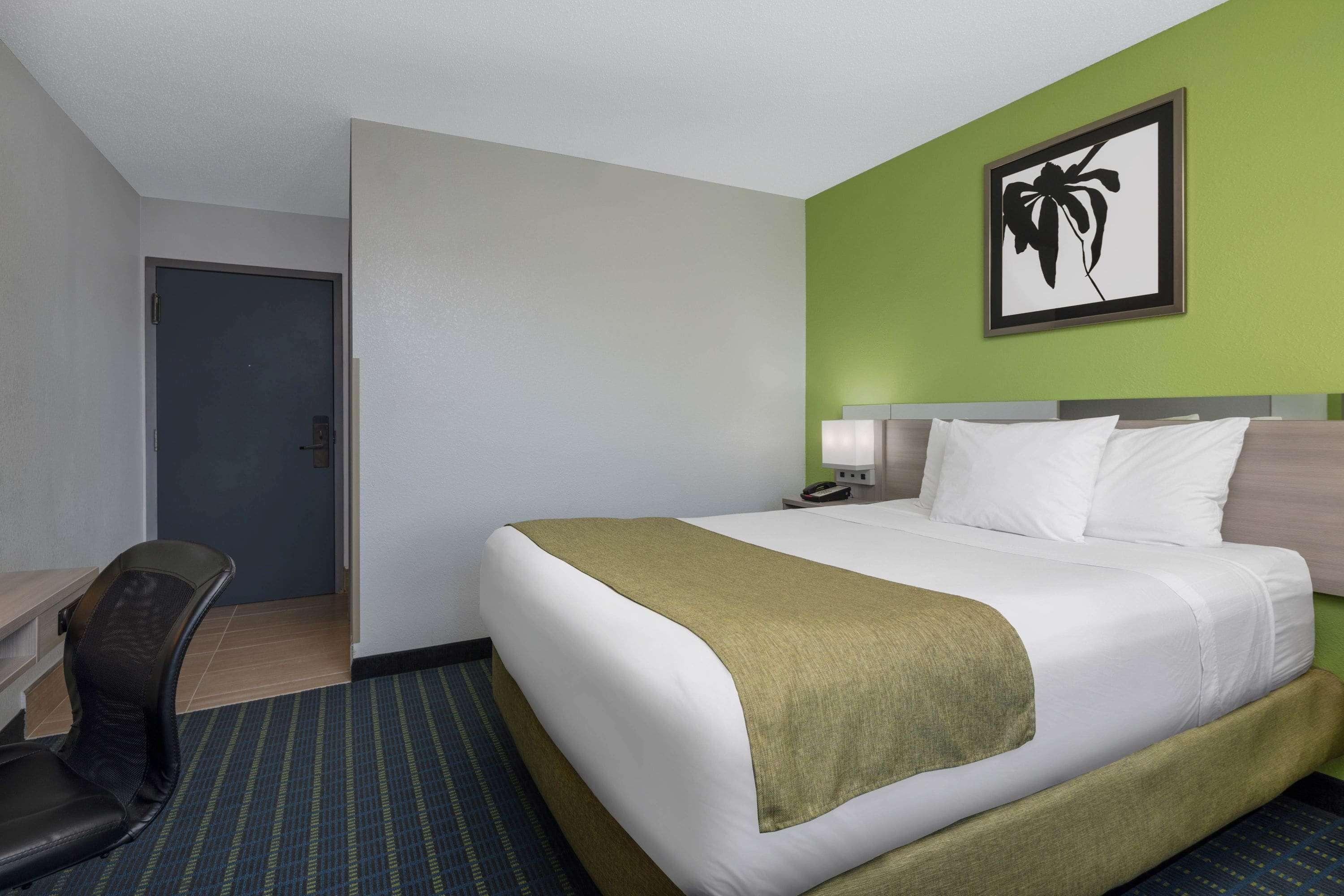 Microtel Inn By Wyndham Lake Norman Cornelius Exterior foto